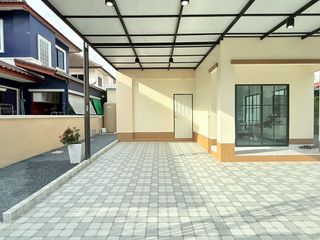 出售 4 卧室 独立屋 在 Khlong Sam Wa, 曼谷