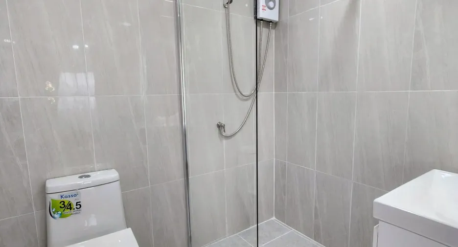 Condo en venta de 2 habitaciones en Huai Khwang, Bangkok