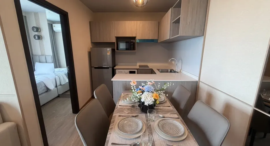 Wohnung zur Miete mit 2 Zimmer in Phaya Thai, Bangkok