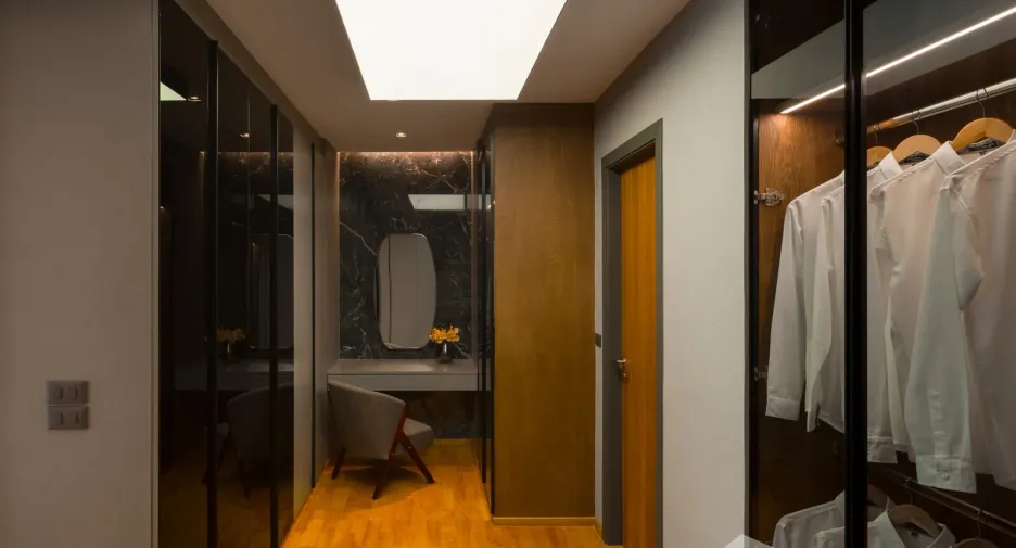 For sale 3 bedrooms villa in Huai Khwang, Bangkok