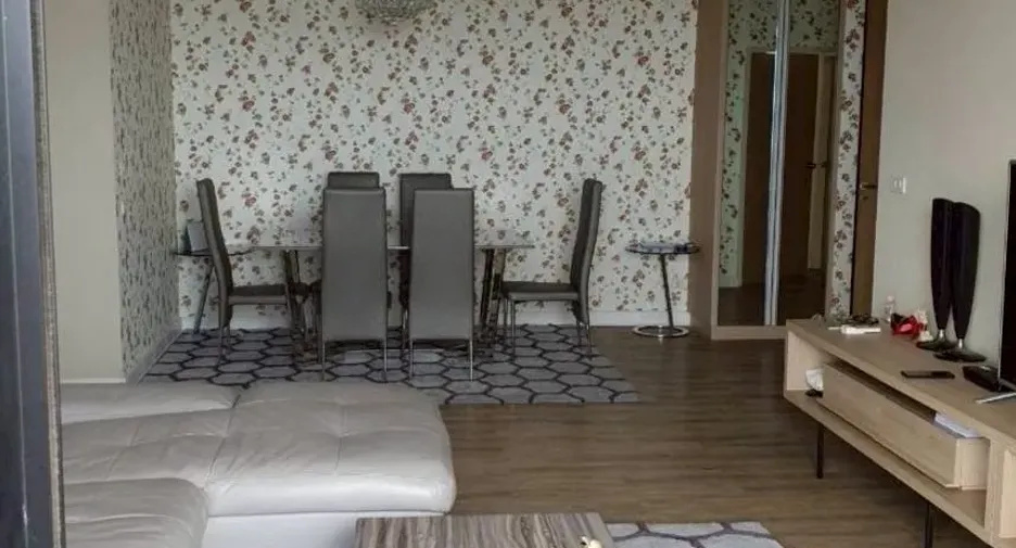 Condo en alquiler de 3 habitaciones en Chatuchak, Bangkok