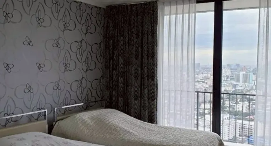 Condo en alquiler de 3 habitaciones en Chatuchak, Bangkok