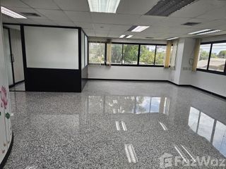 Büro zur Miete in Phra Khanong, Bangkok