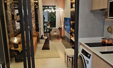 For sale 1 bed condo in Khlong San, Bangkok