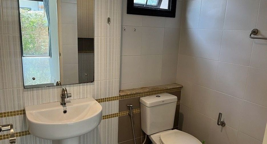 For rent 3 ベッドルーム house in Sai Mai, Bangkok