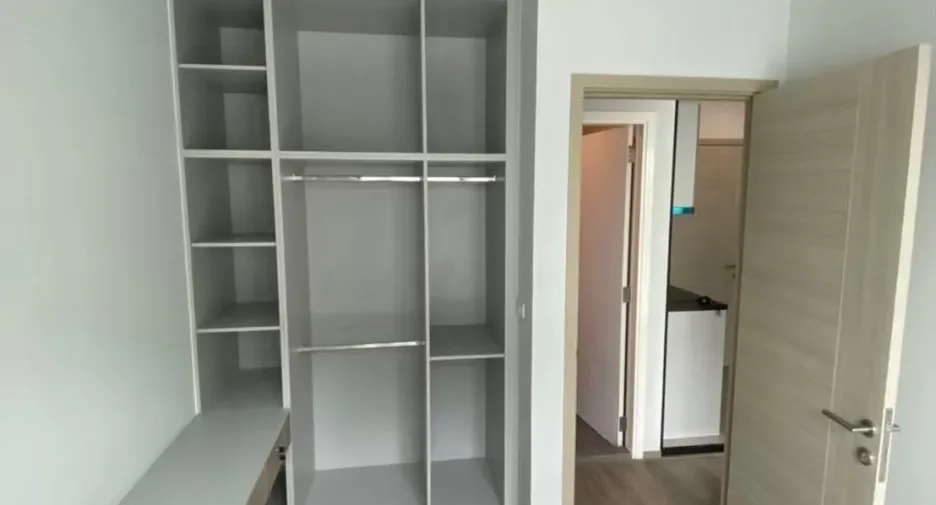 出售 1 卧室 公寓 在 Mueang Samut Prakan, Samut Prakan