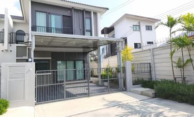 À louer et à vendre 4 chambres maison à East Pattaya, Pattaya