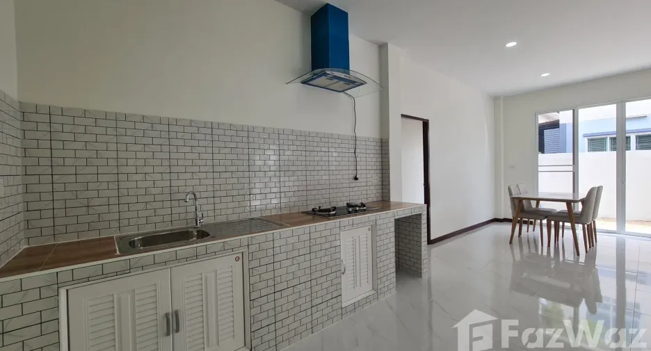 Casa en venta de 3 habitaciones en Khlong Sam Wa, Bangkok