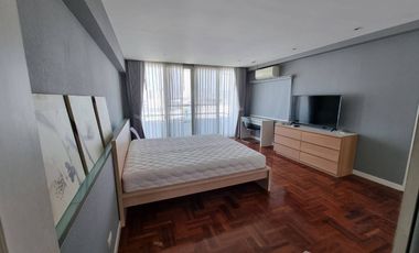 Condo en alquiler de 3 habitaciones en Sathon, Bangkok