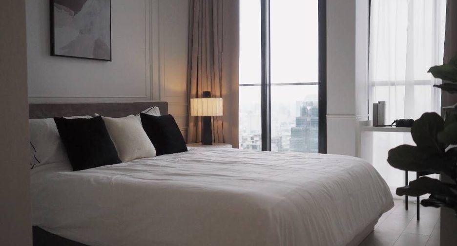 For sale 2 bedrooms condo in Pathum Wan, Bangkok