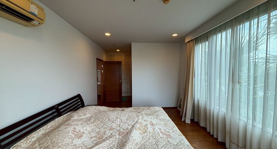 For rent 2 bedrooms condo in Hua Hin, Prachuap Khiri Khan