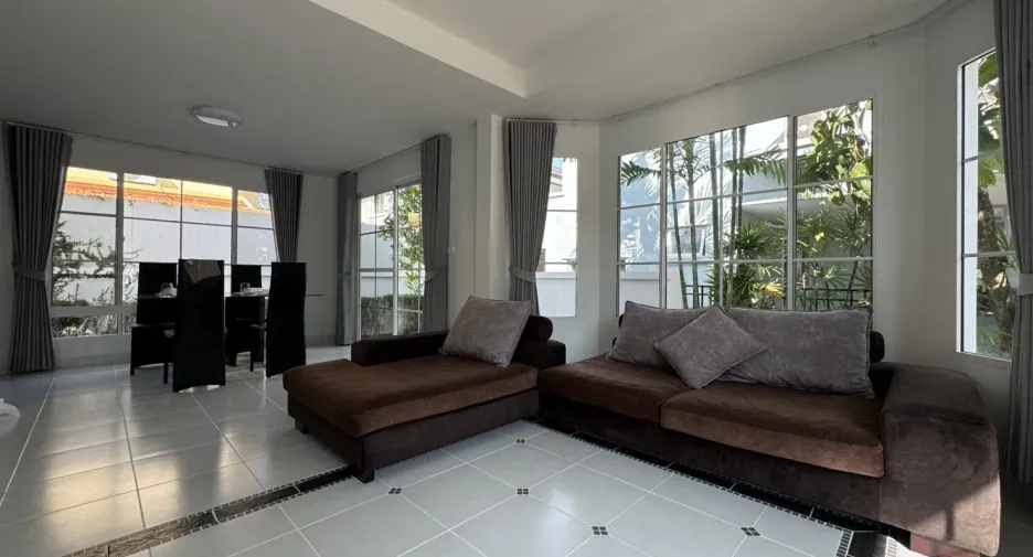 Casa en alquiler de 3 habitaciones en Mueang Phuket, Phuket