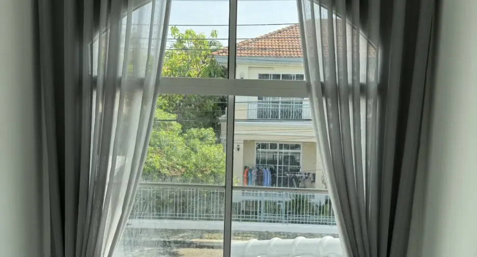 Casa en alquiler de 3 habitaciones en Mueang Phuket, Phuket