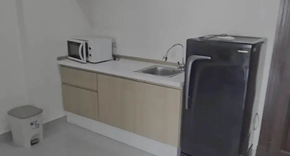 Wohnung zur Miete mit 1 Zimmer in Huai Khwang, Bangkok