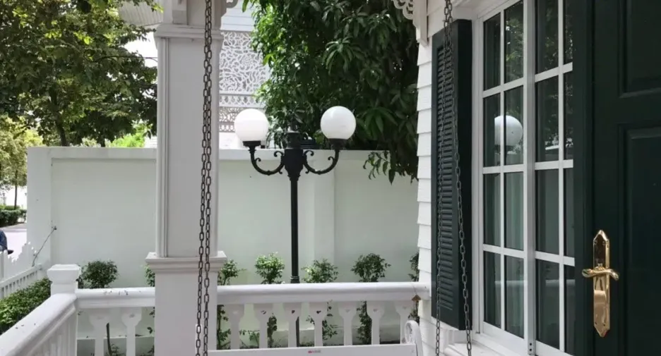 À louer 4 chambres maison à Mueang Samut Prakan, Samut Prakan
