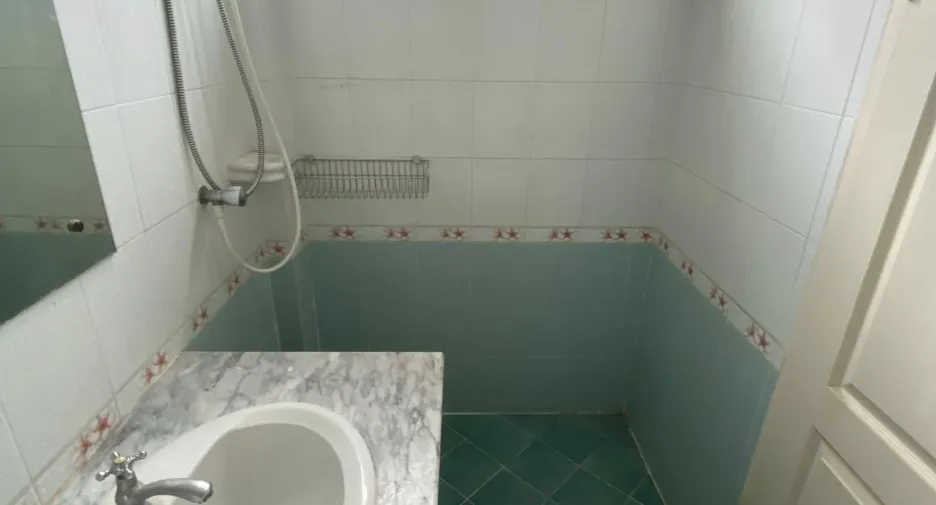Casa en alquiler de 4 habitaciones en Mueang Samut Prakan, Samut Prakan