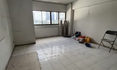 ขาย 3 ห้องนอน คอนโด ใน วัฒนา, กรุงเทพฯ
