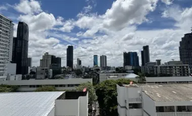 ขาย 3 ห้องนอน คอนโด ใน วัฒนา, กรุงเทพฯ