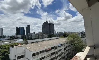 ขาย 3 ห้องนอน คอนโด ใน วัฒนา, กรุงเทพฯ