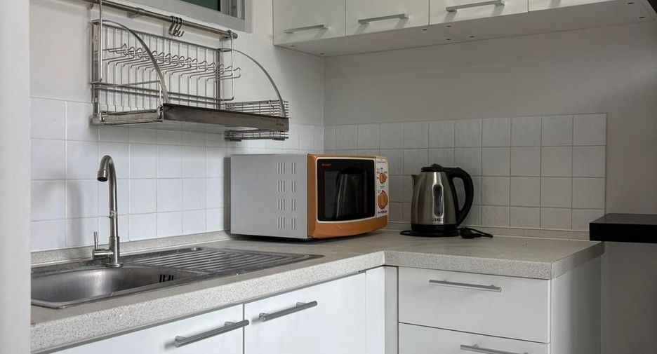 À vendre 1 chambre condo à Khlong Toei, Bangkok