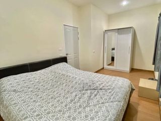 Аренда 2 спальни таунхаус в Пращет, Бангкок