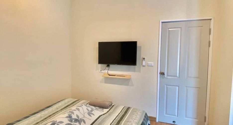 For rent 2 bedrooms townhouse in Prawet, Bangkok