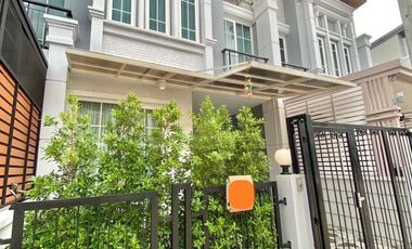 For rent 2 bedrooms townhouse in Prawet, Bangkok