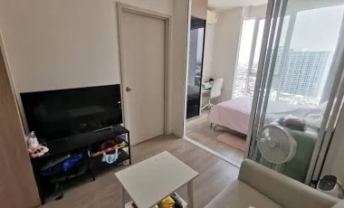À vendre 1 chambre condo à Bang Phlat, Bangkok