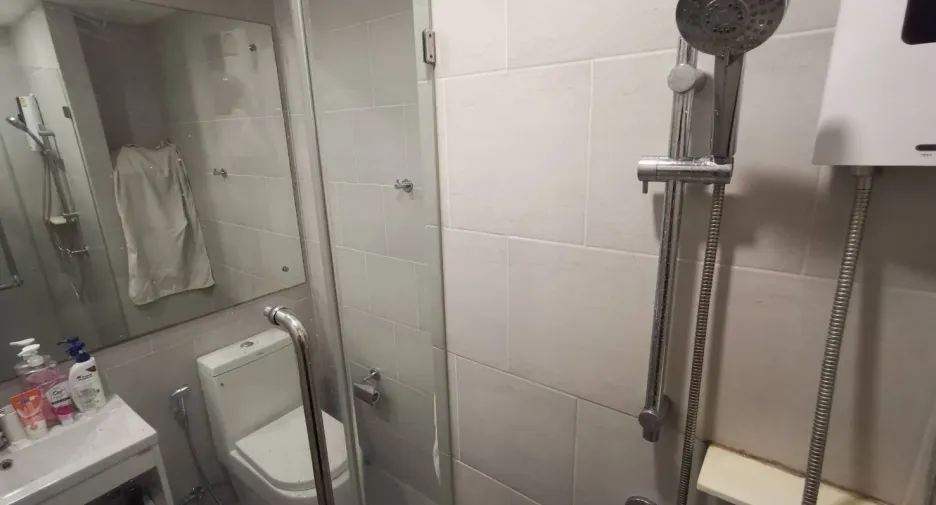 À vendre 1 chambre condo à Bang Phlat, Bangkok