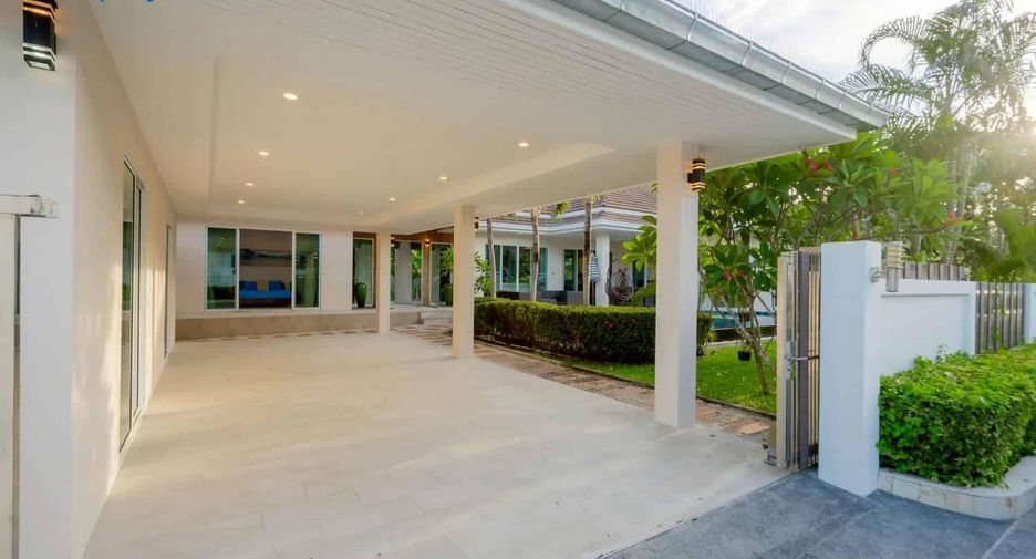 For sale 4 bedrooms villa in Hua Hin, Prachuap Khiri Khan