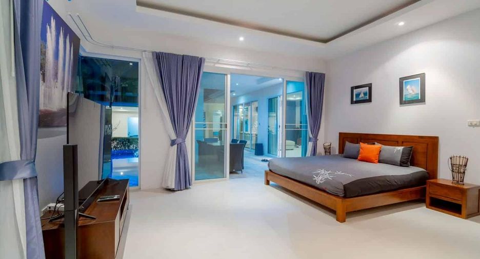 For sale 4 bedrooms villa in Hua Hin, Prachuap Khiri Khan