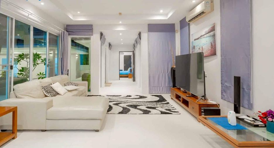 For sale 4 bedrooms villa in Hua Hin, Prachuap Khiri Khan