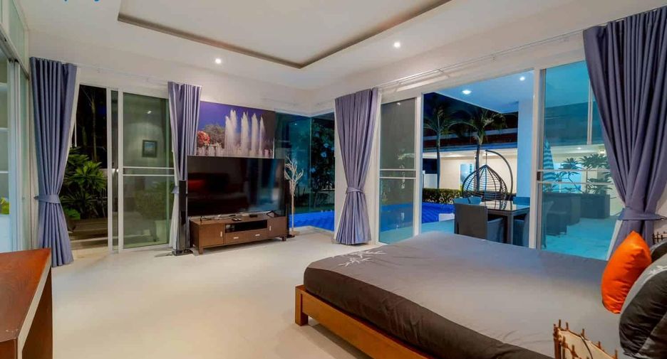 For sale 4 bedrooms villa in Hua Hin, Prachuap Khiri Khan