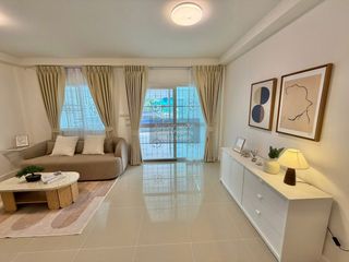 For sale 2 bedrooms townhouse in Khlong Luang, Pathum Thani
