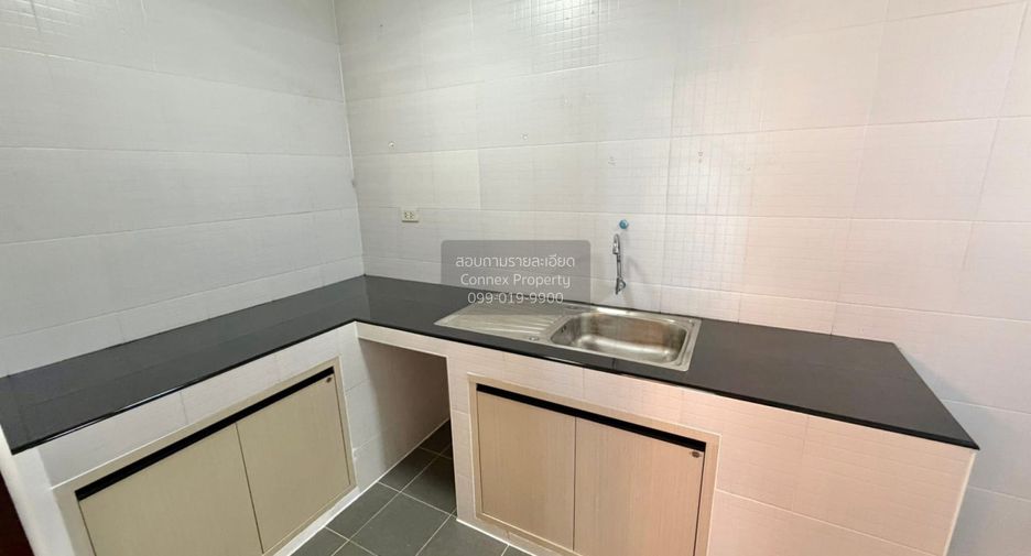 For sale 2 ベッドルーム townhouse in Khlong Luang, Pathum Thani