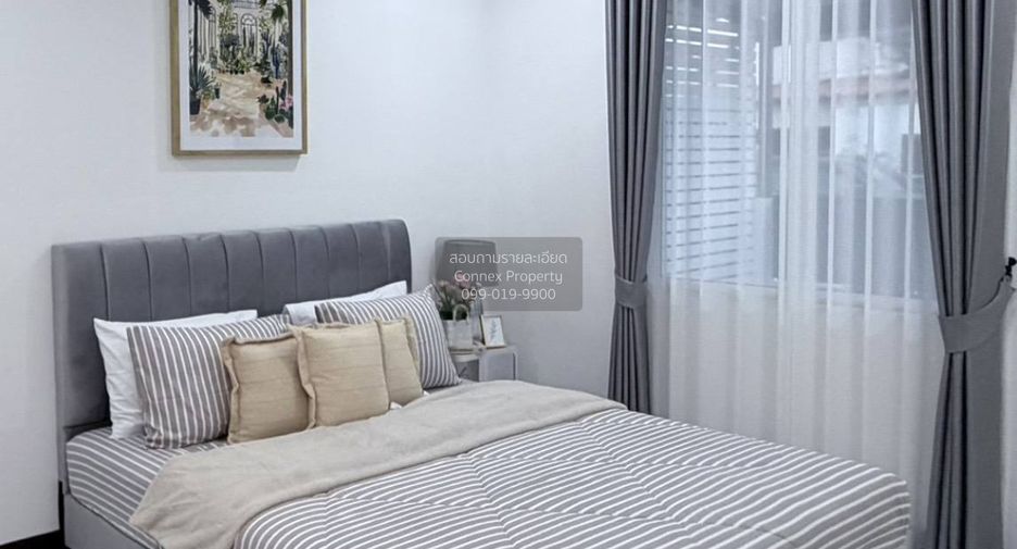 For sale 2 ベッドルーム townhouse in Bang Lamung, Chonburi