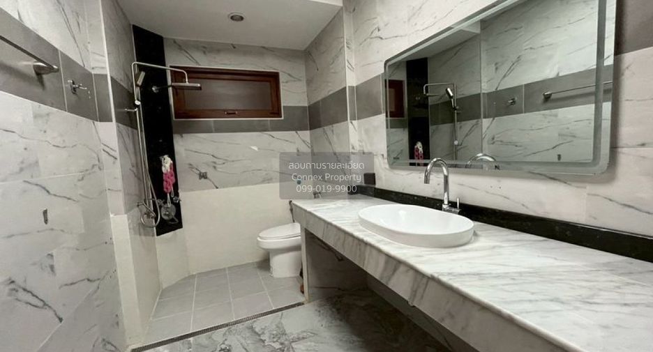 À vendre 3 chambres maison à Sattahip, Chonburi