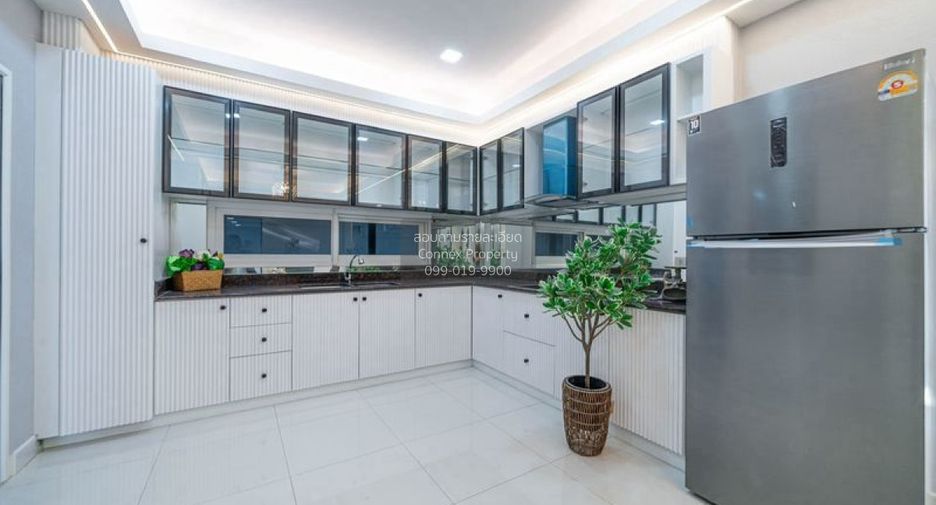 À vendre 5 chambres maison à East Pattaya, Pattaya