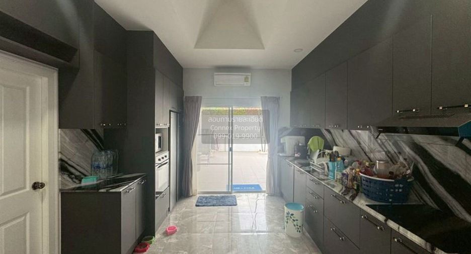 À vendre 4 chambres maison à East Pattaya, Pattaya