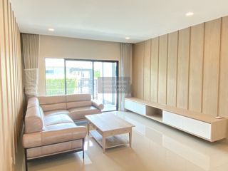 Haus zum Kauf mit 5 Zimmer in Lam Luk Ka, Pathum Thani