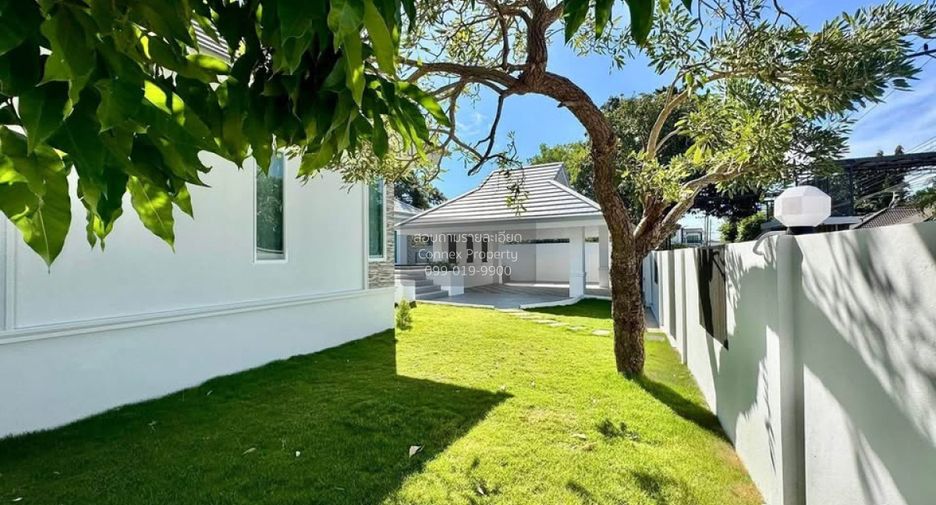For sale 3 bedrooms house in East Pattaya, Pattaya