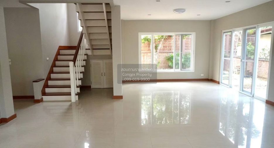 For sale 4 bedrooms house in Bang Khun Thian, Bangkok
