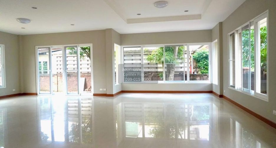 For sale 4 bedrooms house in Bang Khun Thian, Bangkok