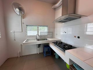 Casa en venta de 3 habitaciones en Phutthamonthon, Nakhon Pathom