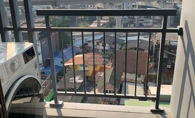 À vendre 1 chambre condo à Bangkok Yai, Bangkok