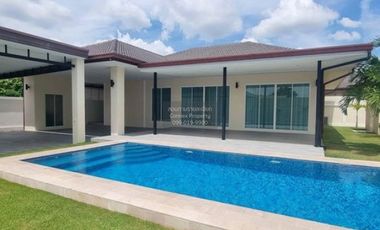 À vendre 3 chambres maison à Huay Yai, Pattaya