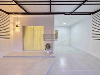 For sale 3 bedrooms townhouse in Bang Khae, Bangkok