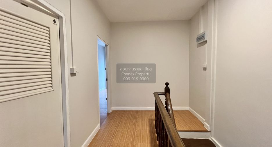 For sale 2 bedrooms townhouse in Lat Phrao, Bangkok