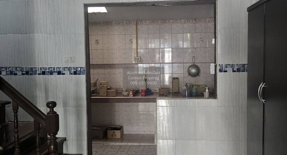 出售 6 卧室 联排别墅 在 Bang Bua Thong, Nonthaburi