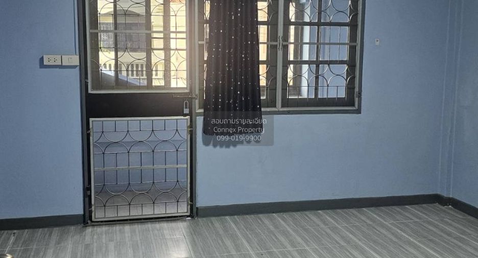 出售 6 卧室 联排别墅 在 Bang Bua Thong, Nonthaburi